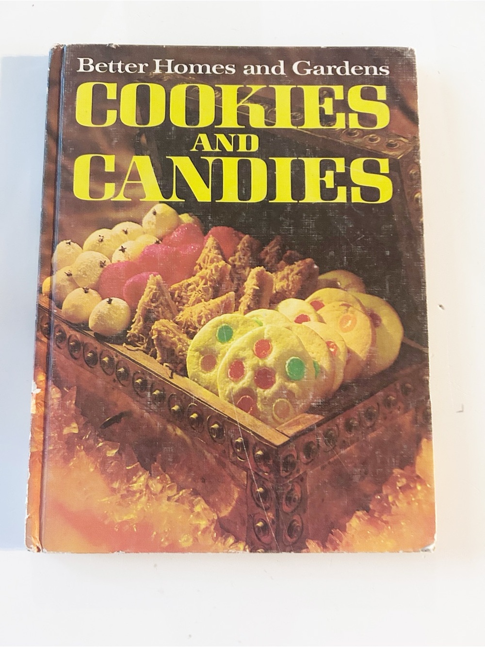 Vintage Better Homes and Gardens Cookies and Candies Recipe Book 1968 90 pages
